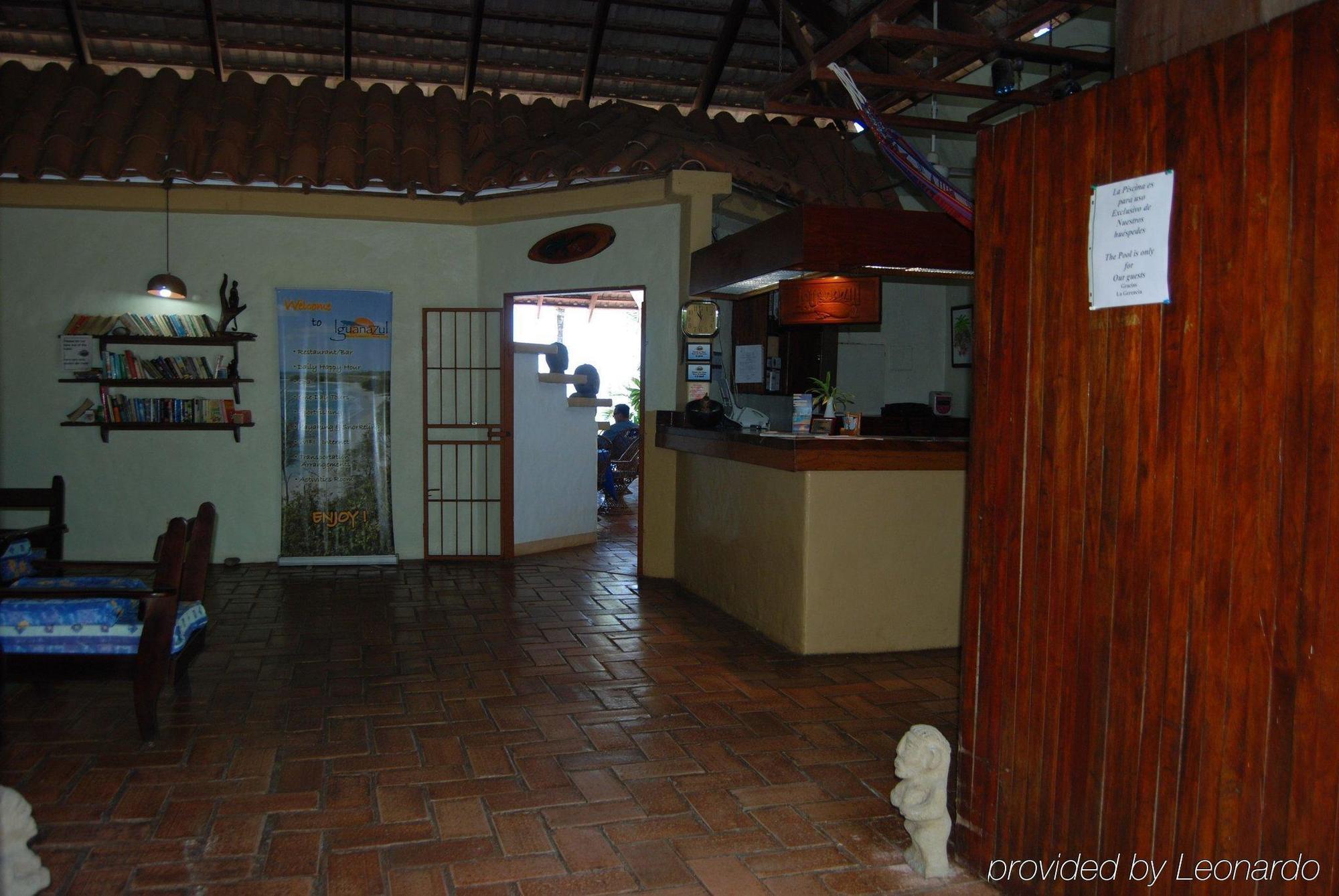 Hotel Iguanazul Playa Junquillal Beltér fotó